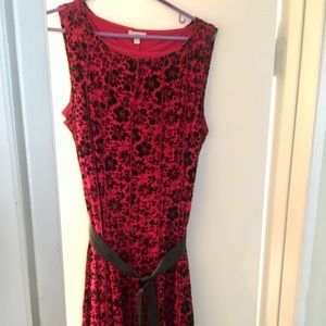 Haani Dresses - Floral sleeveless party dress Haani Dresses - Floral sleeveless party dress